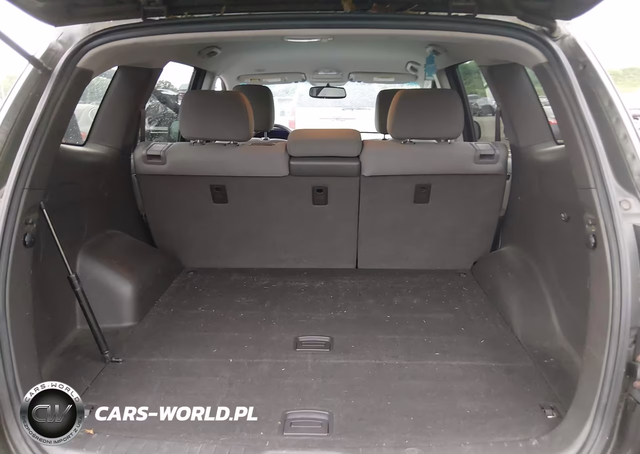 2012 Hyundai Santa Fe Gls VIN:5XYZG3AB8CG127453 - 12