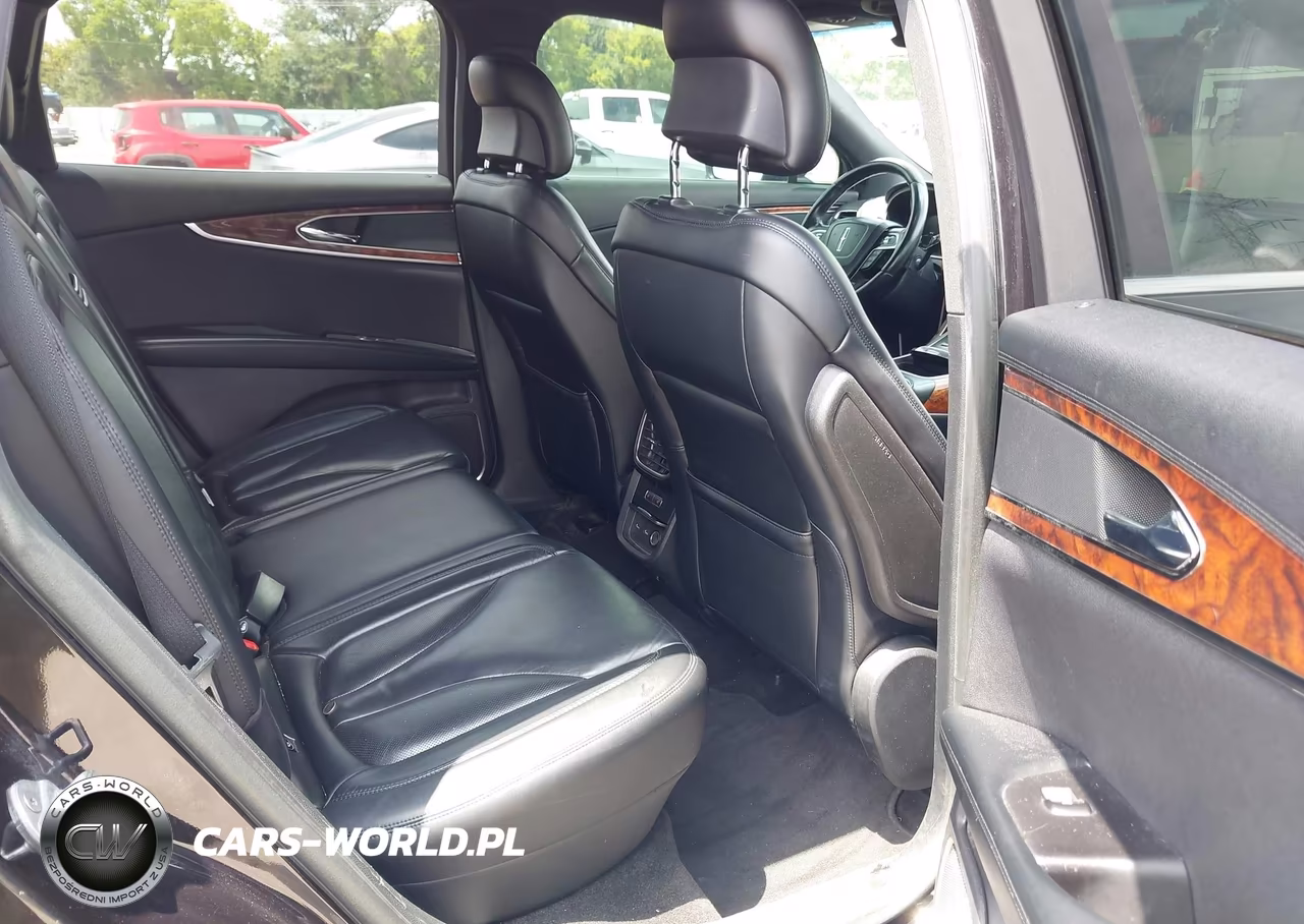 2019 Lincoln Nautilus Select VIN:2LMPJ8K90KBL54141 - 8