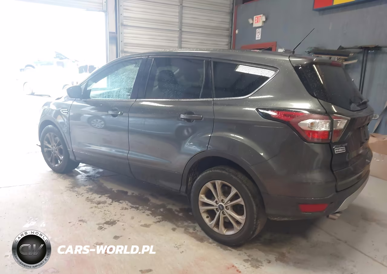 2017 Ford Escape Se VIN:1FMCU0G94HUA15722 - 3