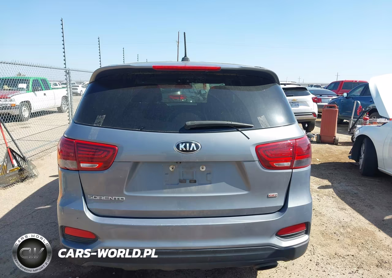 2019 Kia Sorento 2.4L L VIN:5XYPG4A37KG604619 - 16