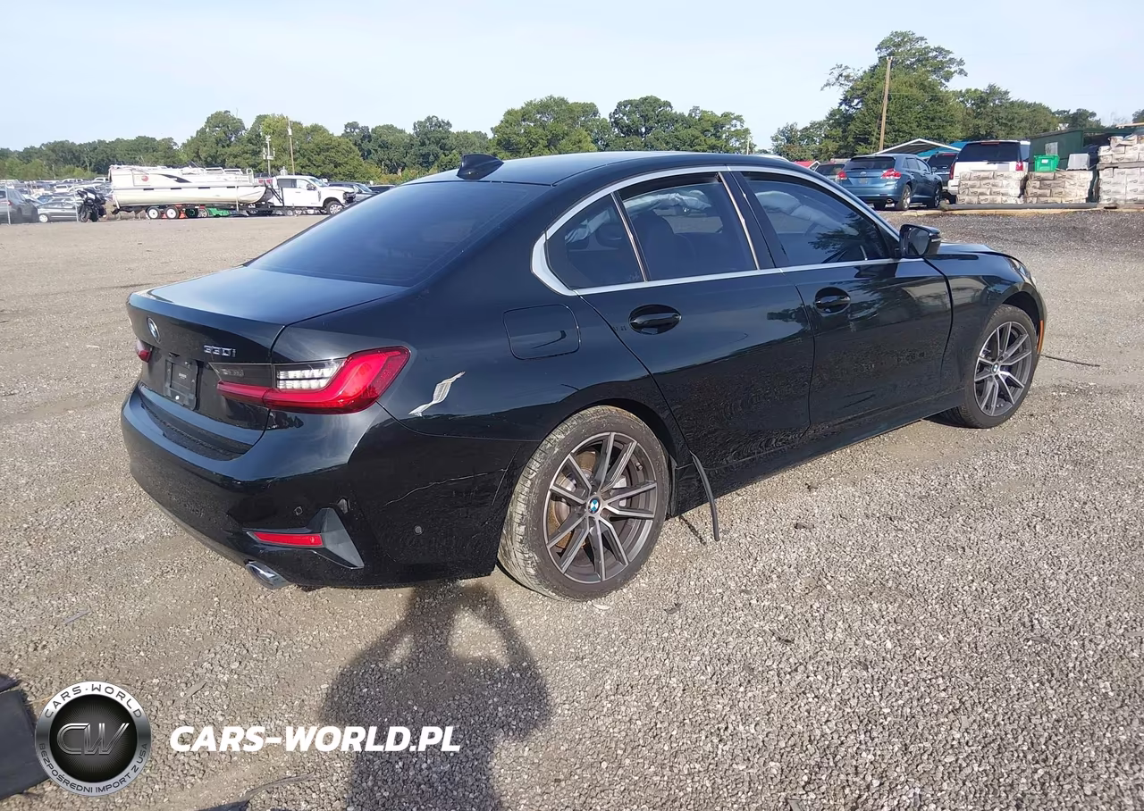 2019 BMW 330I VIN:WBA5R1C54KAK09504 - 4