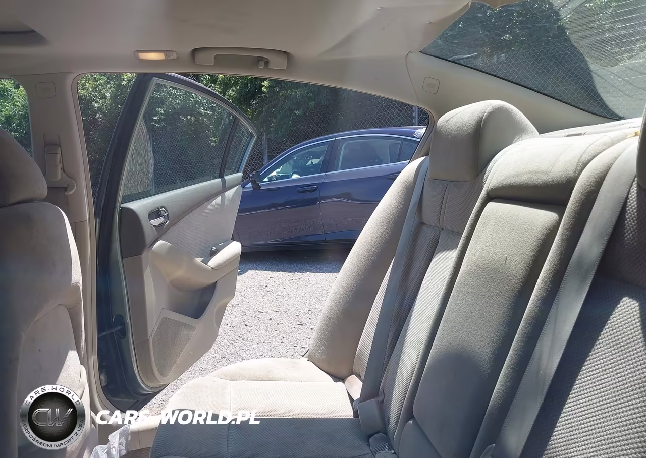 2007 Nissan Altima 2.5 S VIN:1N4AL21E67C219187 - 8