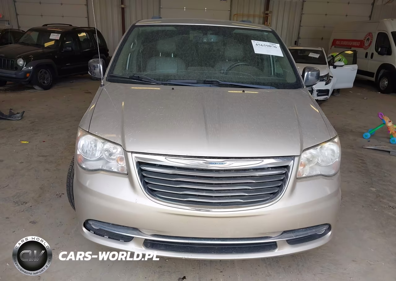 2013 Chrysler Town & Country Touring-L VIN:2C4RC1CG2DR510634 - 6