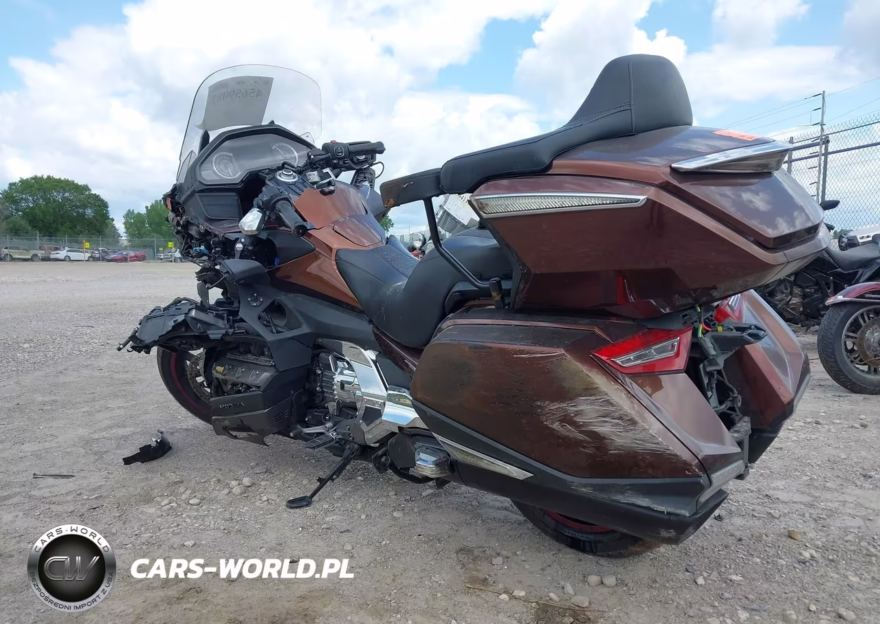 2018 Honda Gl1800 B VIN:JH2SC7919JK000130 - 3