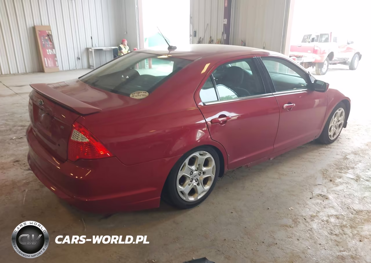 2010 Ford Fusion Se VIN:3FAHP0HA2AR141929 - 4