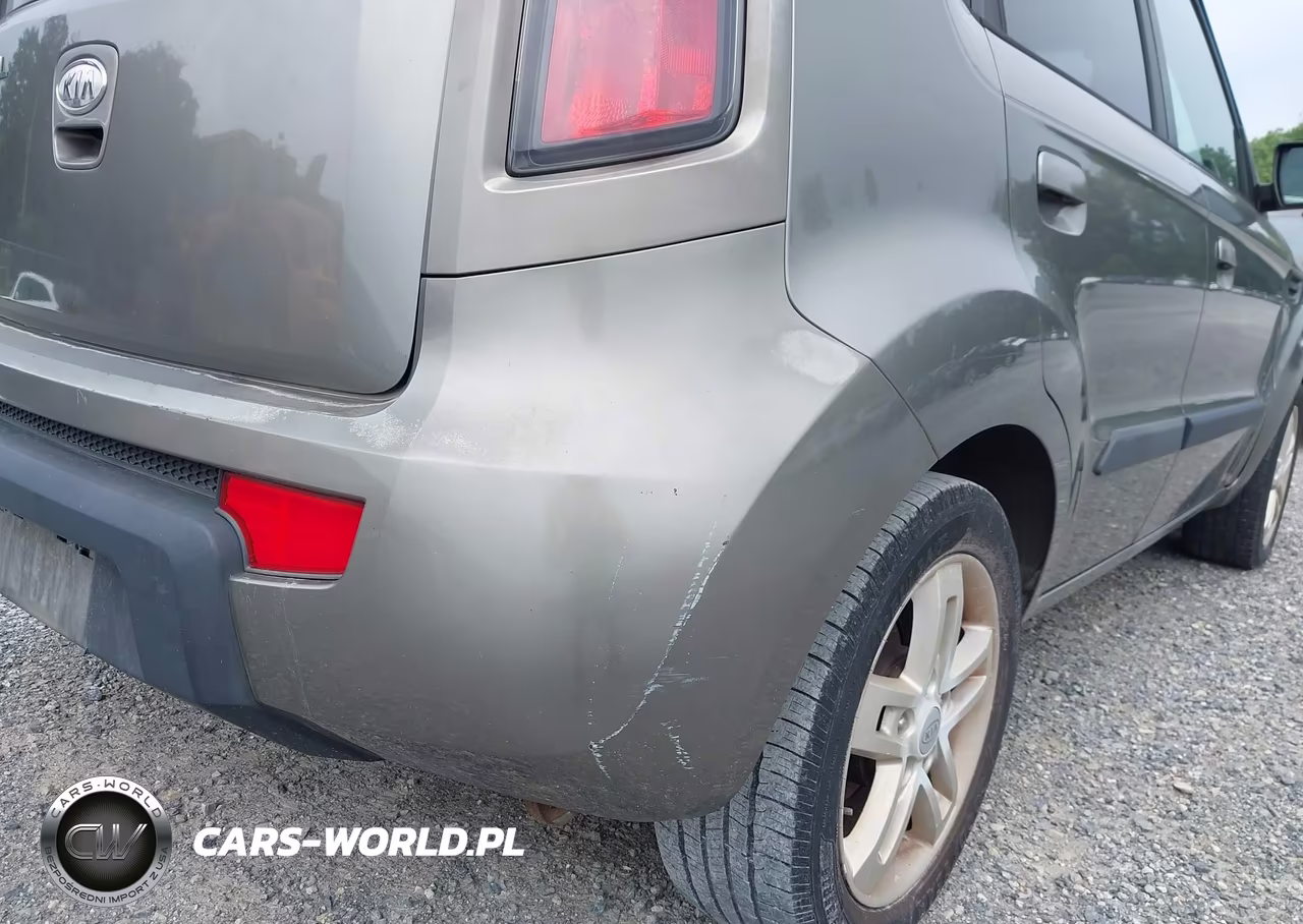 2010 Kia Soul + VIN:KNDJT2A25A7046603 - 12