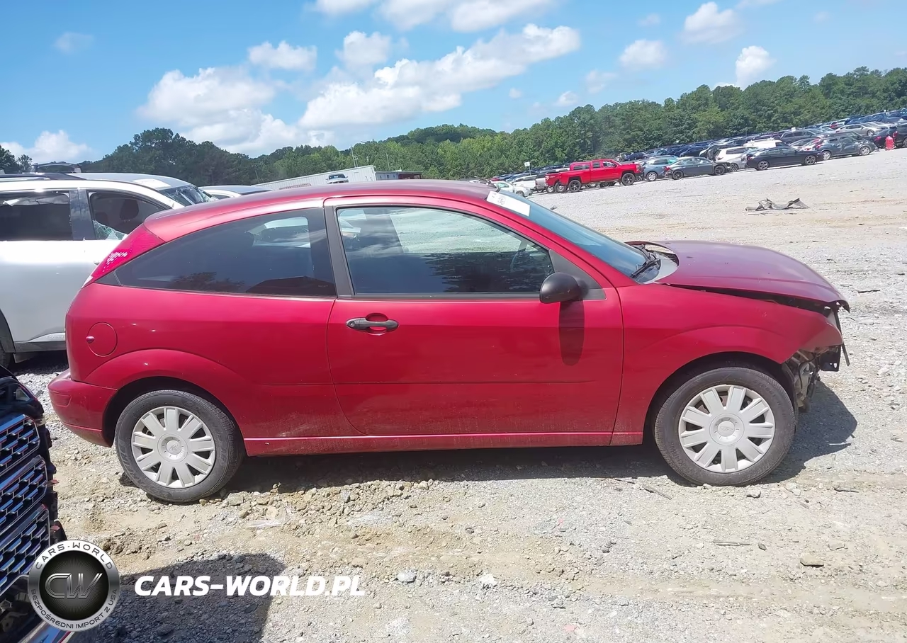 2005 Ford Focus Zx3 VIN:3FAFP31N15R148821 - 13