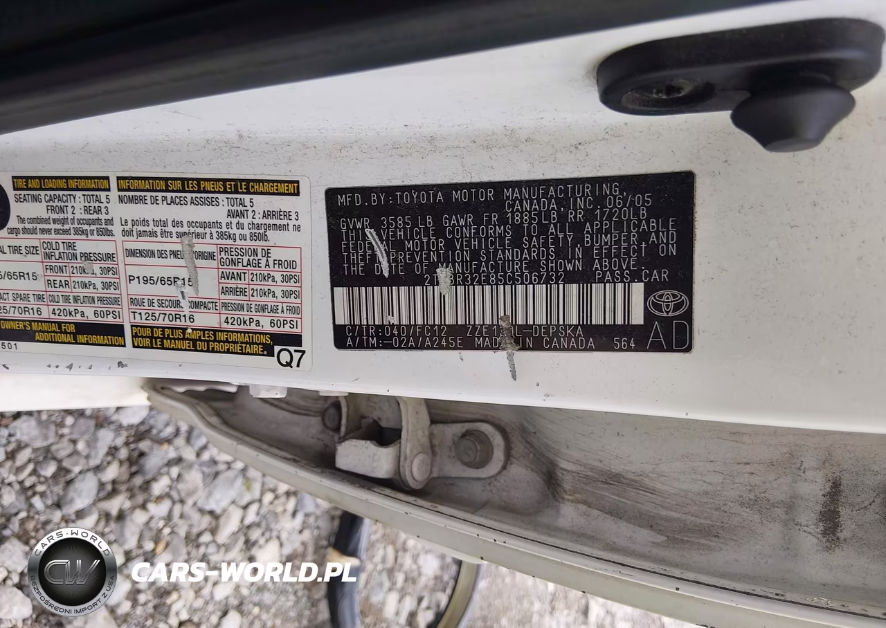 2005 Toyota Corolla S VIN:2T1BR32E85C506732 - 9