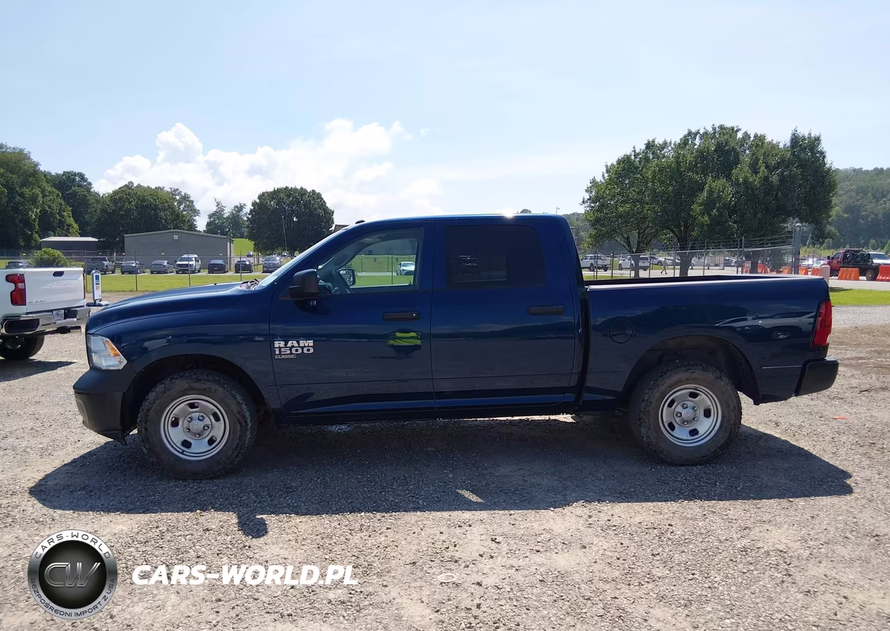 2020 Ram 1500 Classic Tradesman 4X4 5'7 Box VIN:3C6RR7KG0LG242424 - 14