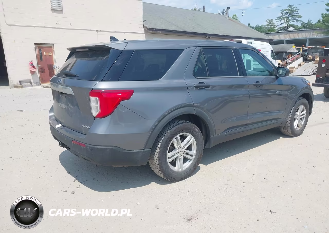 2022 Ford Explorer VIN:1FMSK8BB3NGB23172 - 4