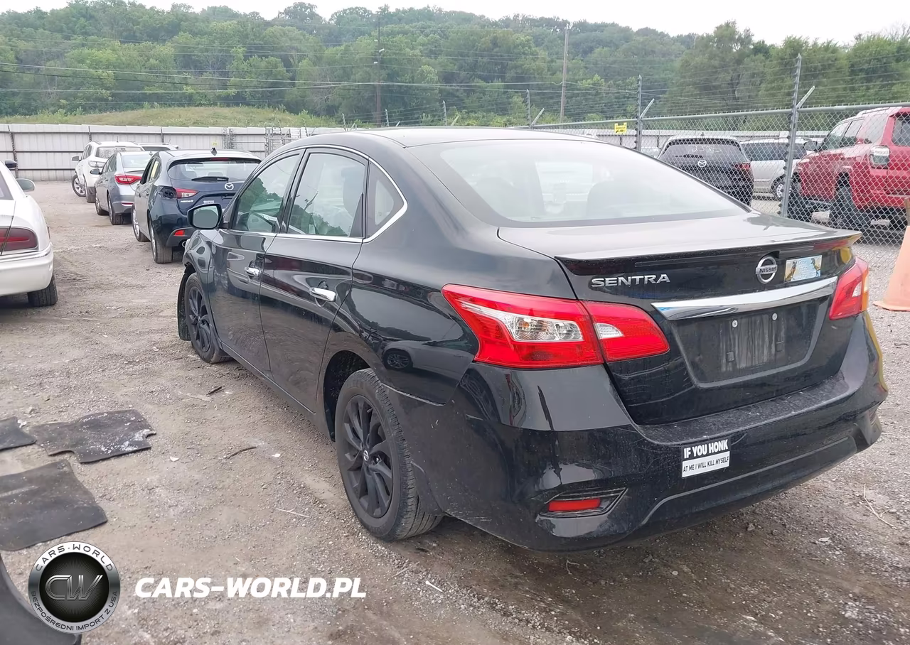 2018 Nissan Sentra S VIN:3N1AB7AP8JY278965 - 3