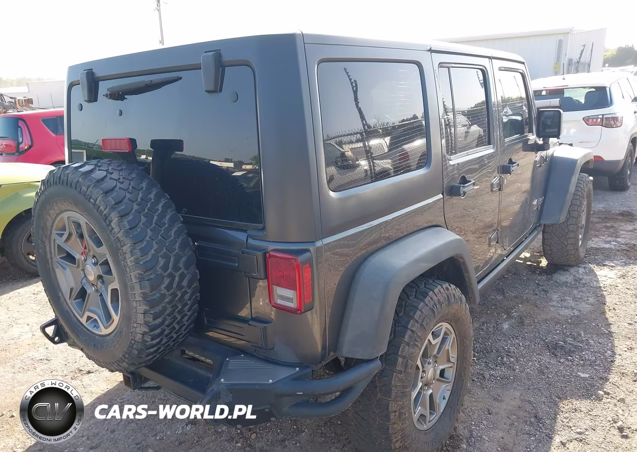 2016 Jeep Wrangler Unlimited Rubicon VIN:1C4BJWFG7GL349565 - 4