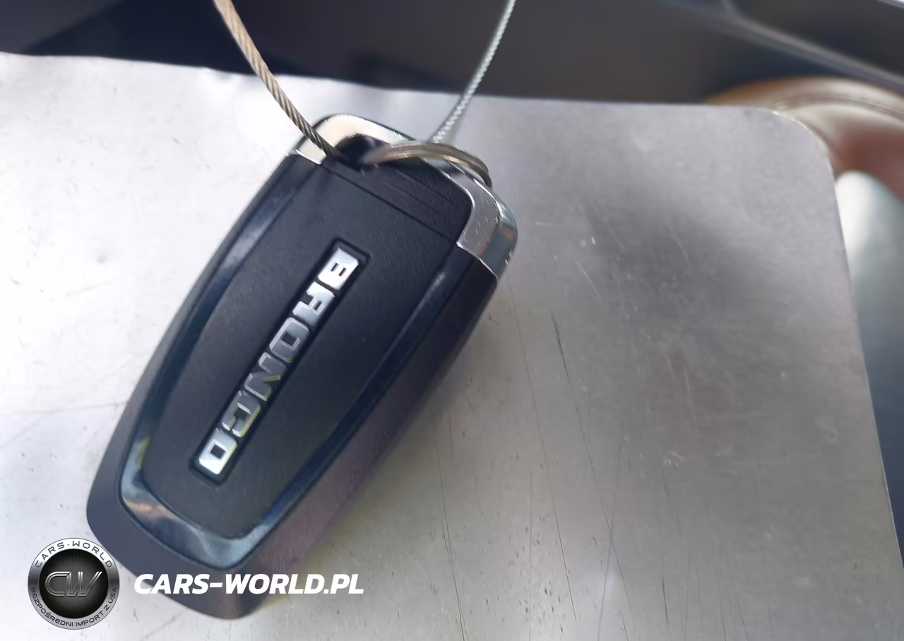 2024 Ford Bronco Outer Banks VIN:1FMDE8BH1RLB21809 - 11