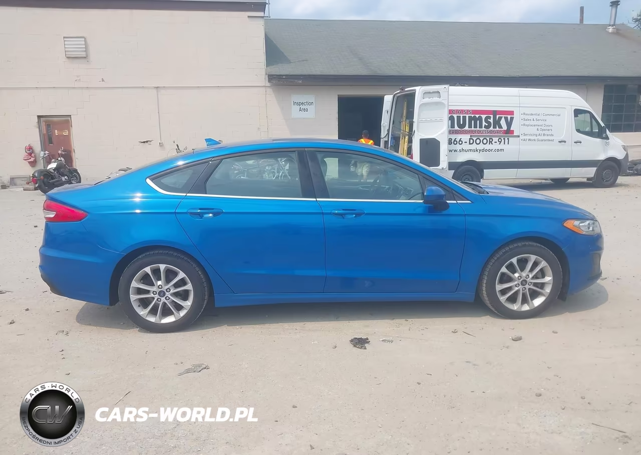 2020 Ford Fusion Hybrid Se VIN:3FA6P0LU5LR196807 - 15