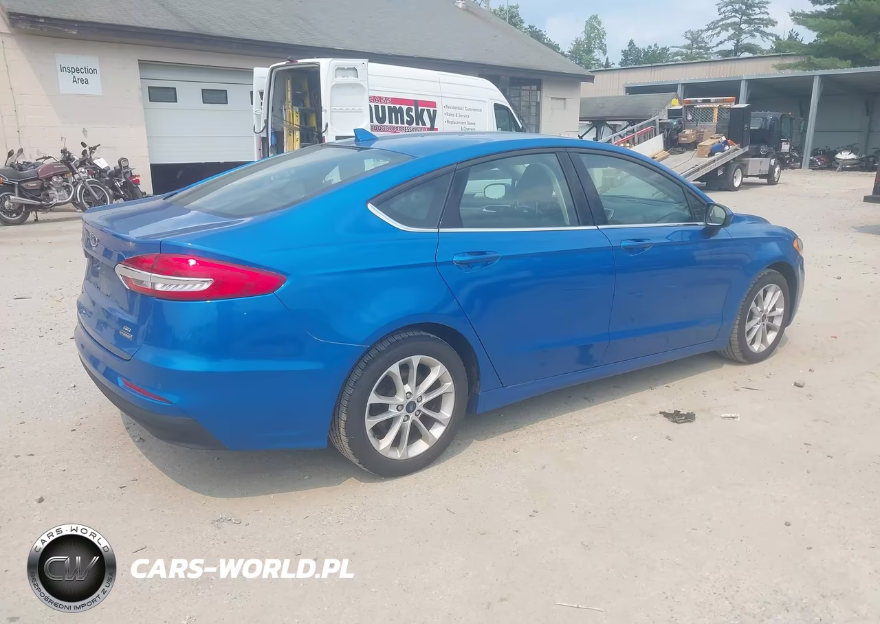 2020 Ford Fusion Hybrid Se VIN:3FA6P0LU5LR196807 - 4