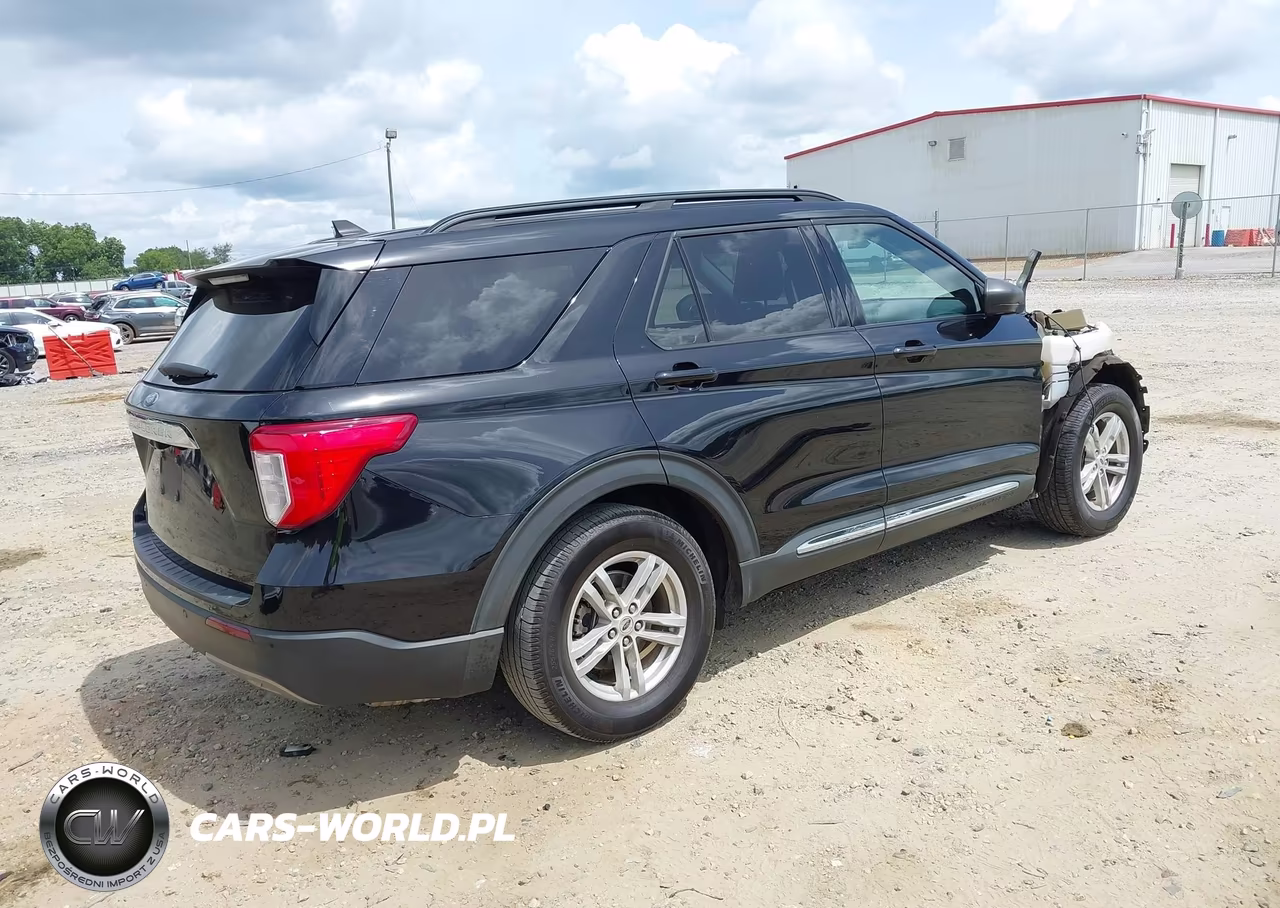 2021 Ford Explorer Xlt VIN:1FMSK7DH8MGB57229 - 4