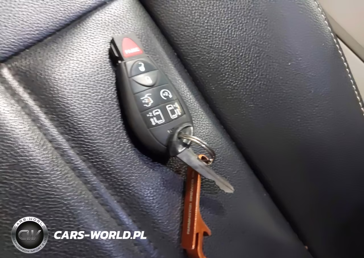 2014 Chrysler Town & Country Touring VIN:2C4RC1BG5ER111249 - 11