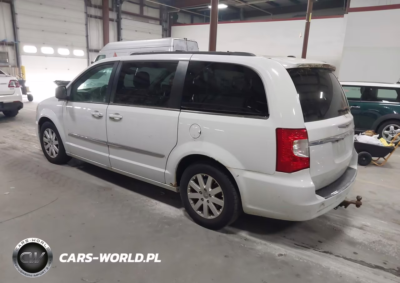 2014 Chrysler Town & Country Touring VIN:2C4RC1BG5ER111249 - 3
