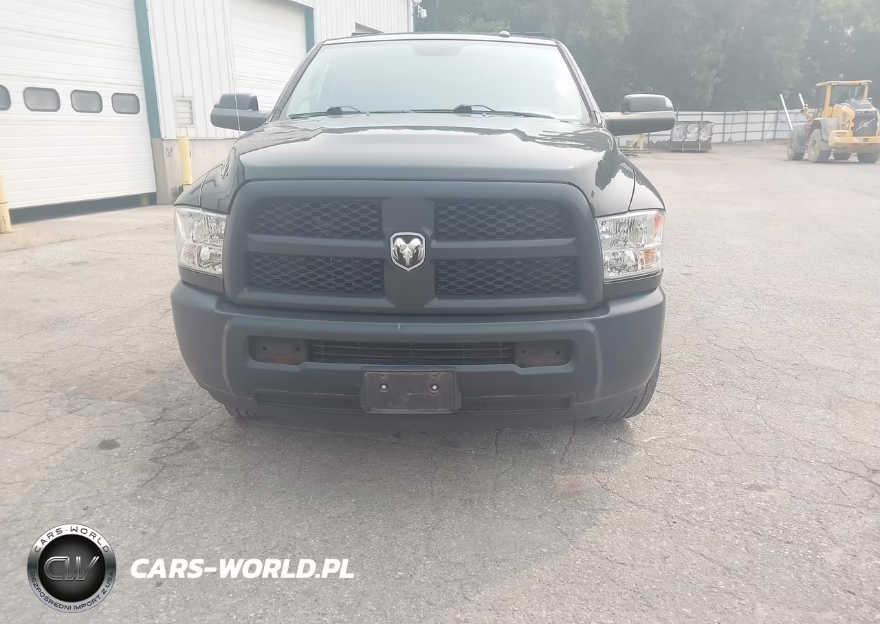 2018 Ram 2500 Tradesman 4X2 8' Box VIN:3C6LR4AT6JG343645 - 18