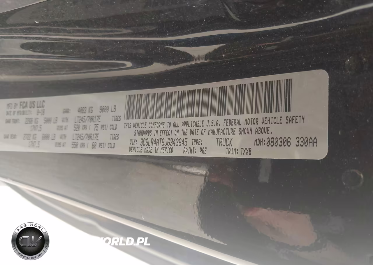 2018 Ram 2500 Tradesman 4X2 8' Box VIN:3C6LR4AT6JG343645 - 9