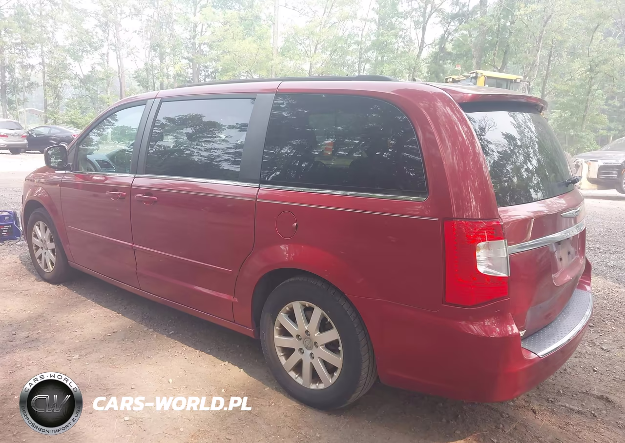 2016 Chrysler Town & Country Lx VIN:2C4RC1AG5GR105097 - 3