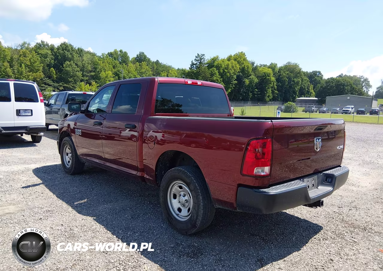 2020 Ram 1500 Classic Tradesman 4X4 5'7 Box VIN:3C6RR7KG9LG270125 - 3