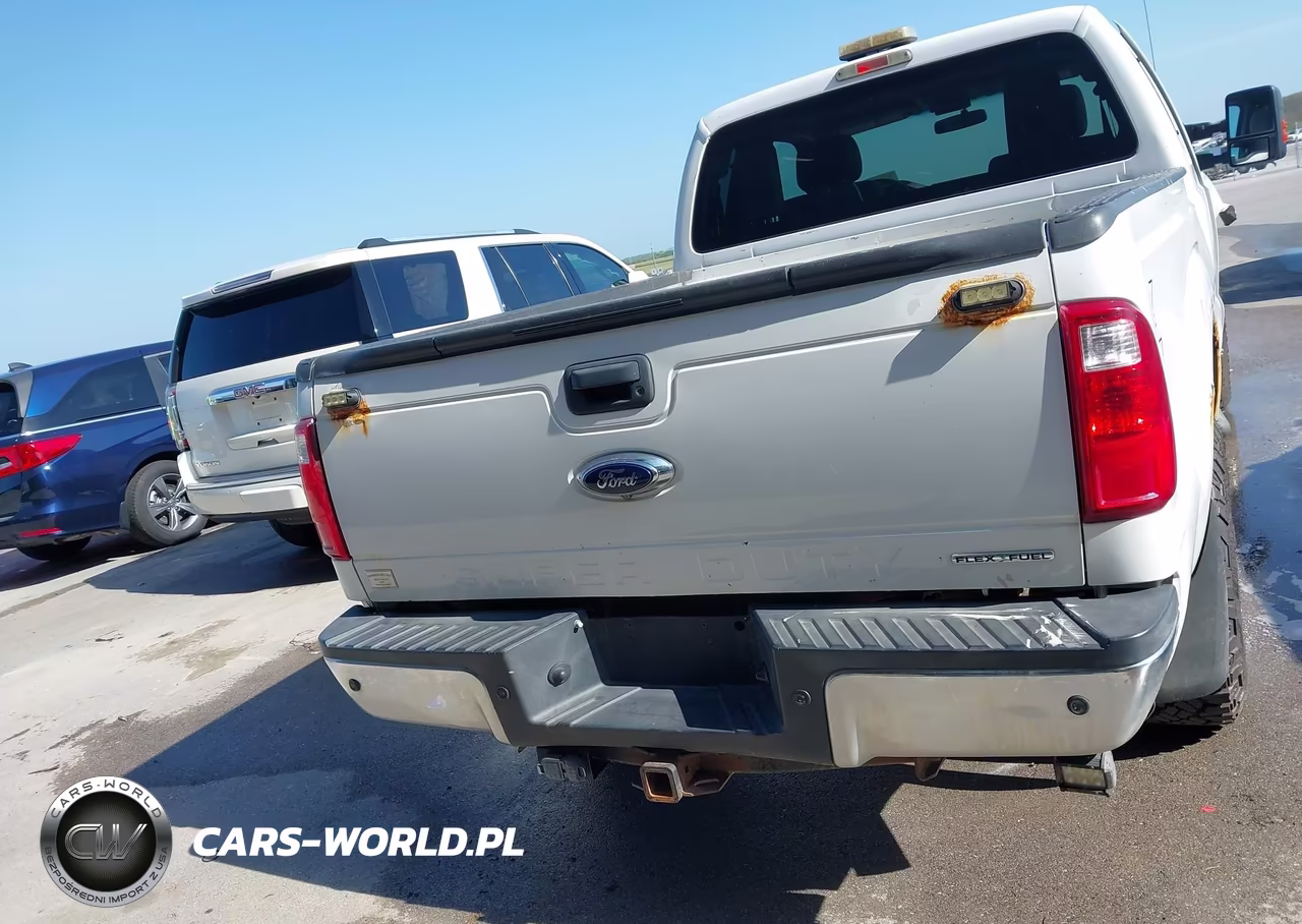 2015 Ford F-250 Xlt VIN:1FT7X2B6XFEA43229 - 16