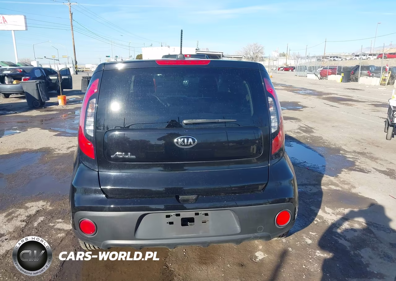2018 Kia Soul VIN:KNDJN2A2XJ7558576 - 16