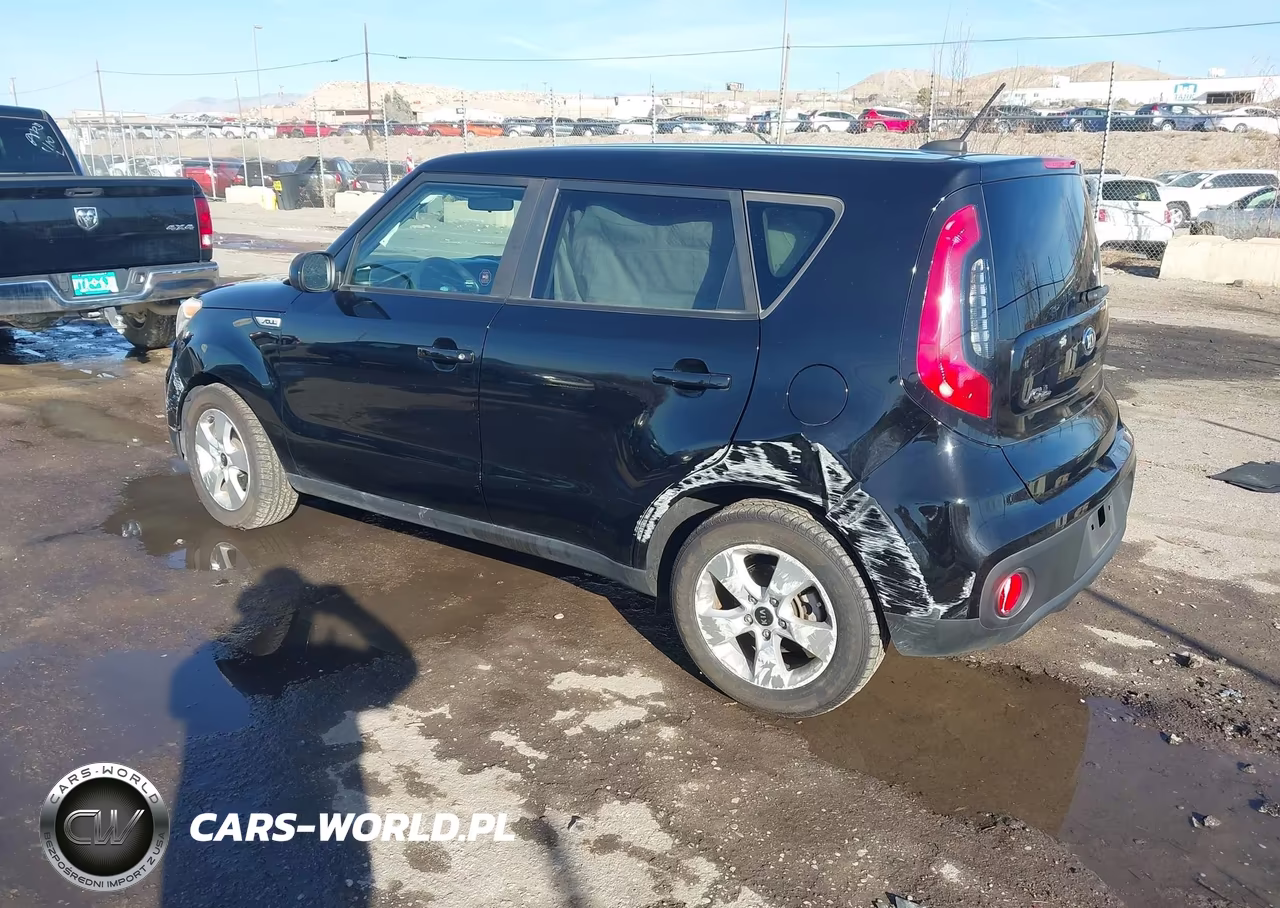 2018 Kia Soul VIN:KNDJN2A2XJ7558576 - 3
