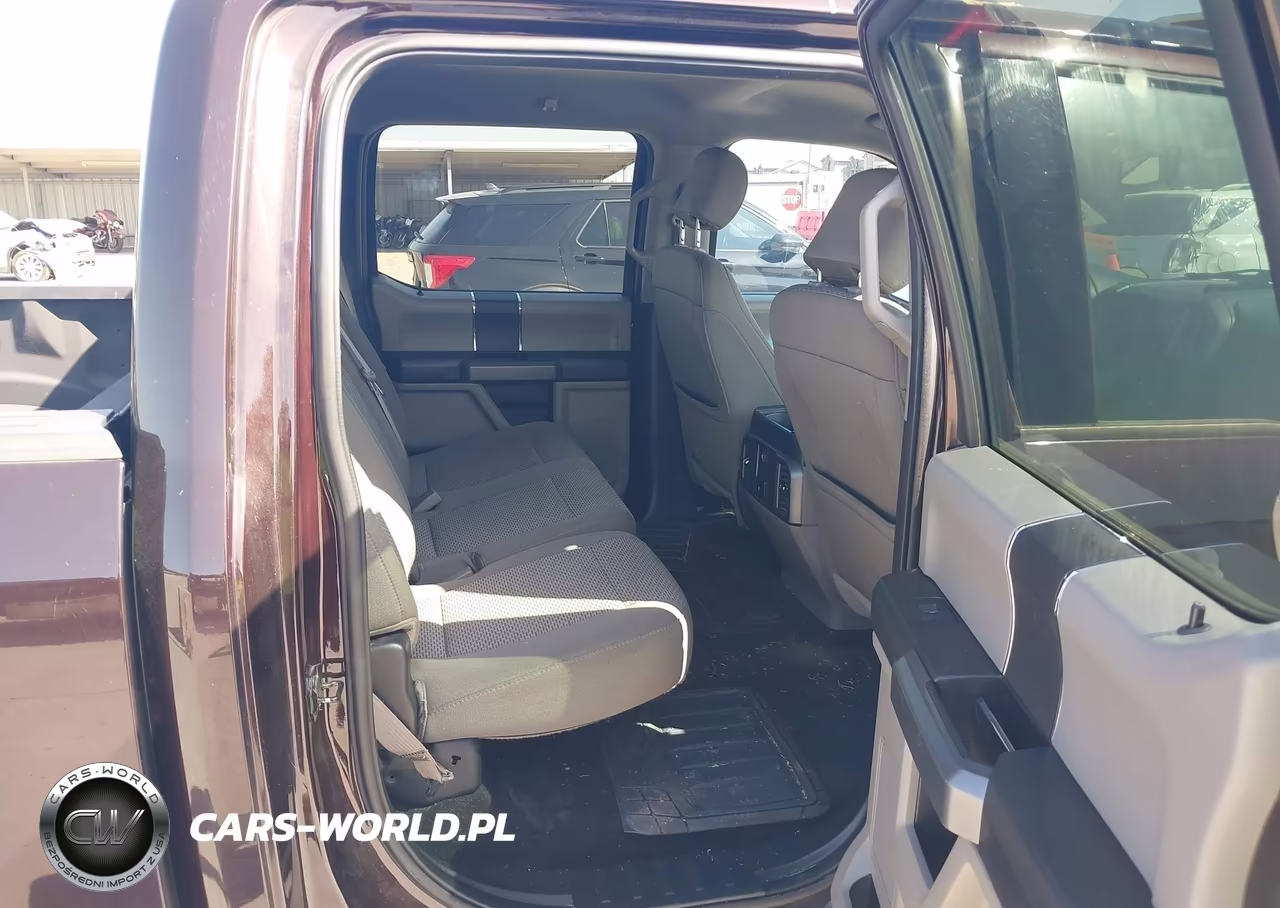 2018 Ford F-150 Xlt VIN:1FTEW1EP0JKD25818 - 8
