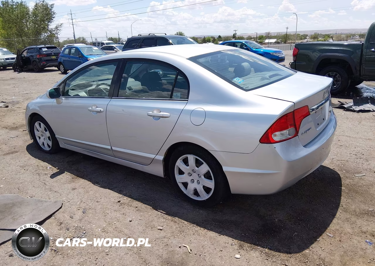 2011 Honda Civic Lx VIN:2HGFA1F58BH307125 - 3