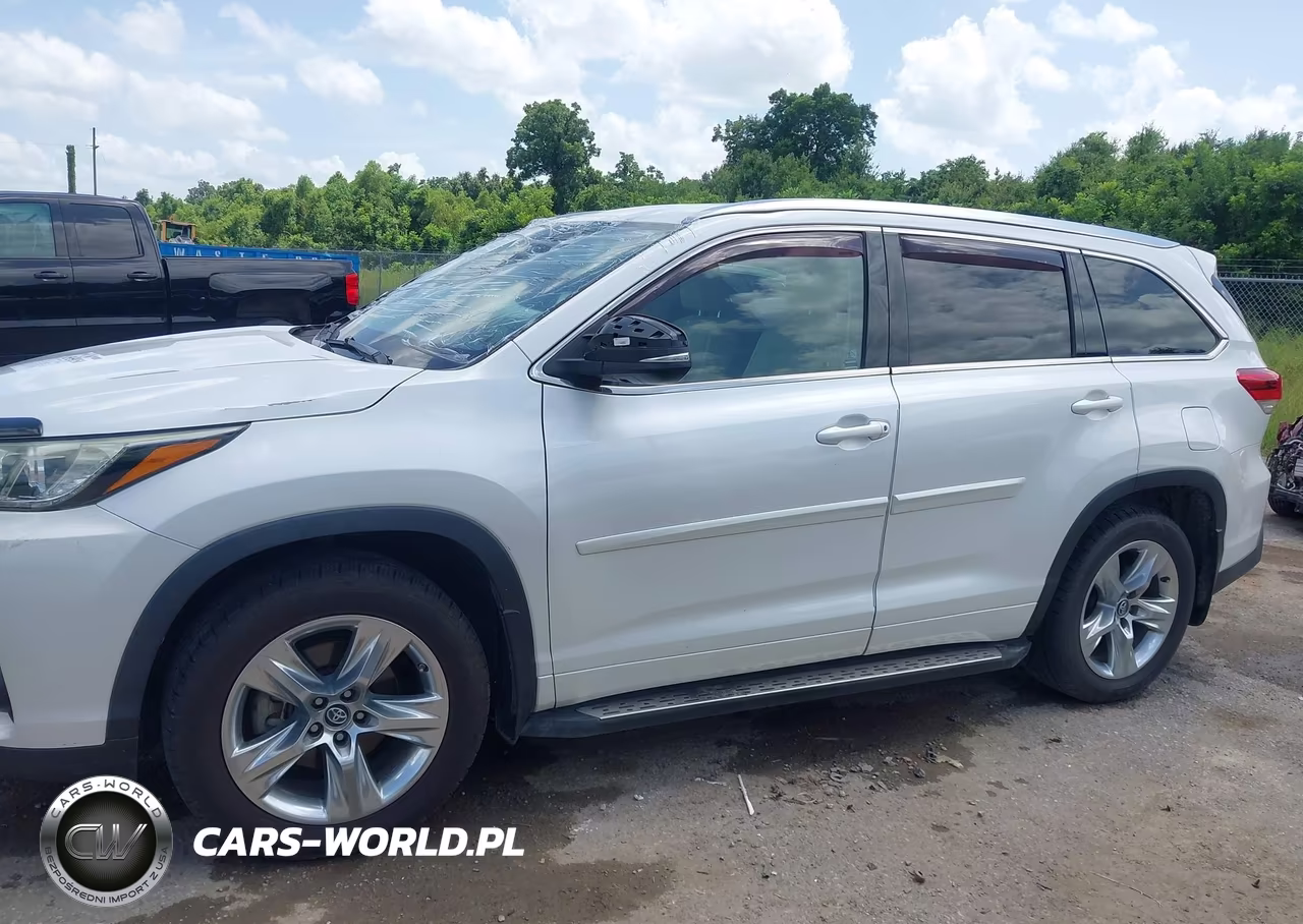 2018 Toyota Highlander Limited VIN:5TDYZRFH4JS242444 - 14
