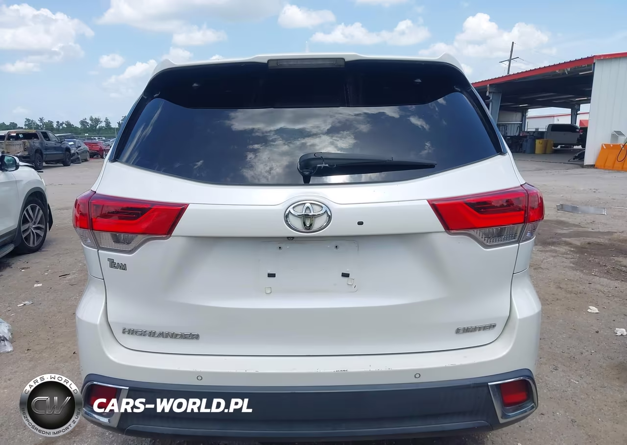 2018 Toyota Highlander Limited VIN:5TDYZRFH4JS242444 - 16