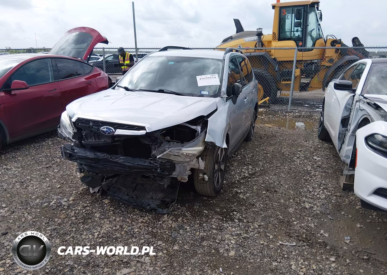 2017 Subaru Forester 2.5I VIN:JF2SJABCXHH571061 - 2