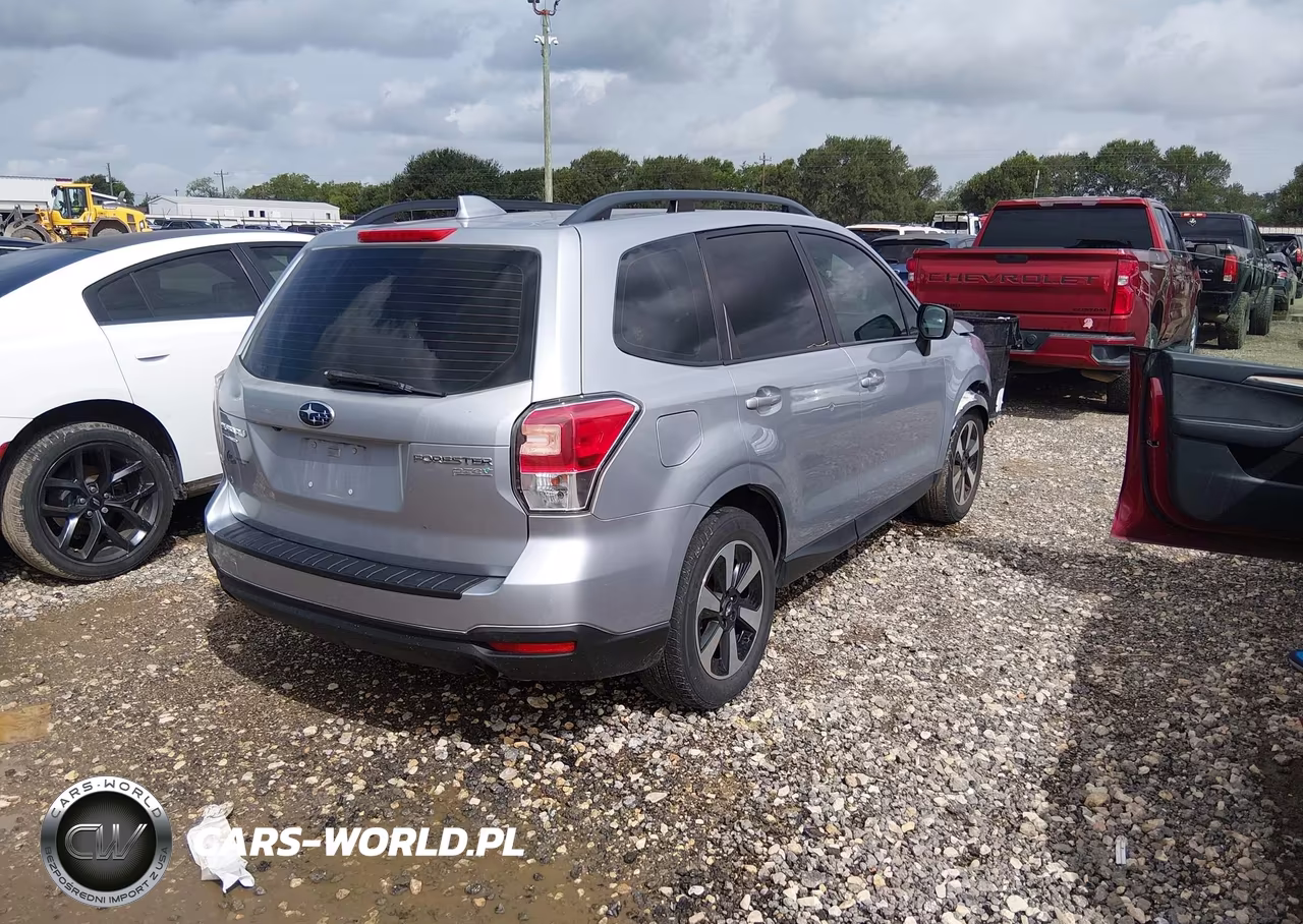 2017 Subaru Forester 2.5I VIN:JF2SJABCXHH571061 - 4