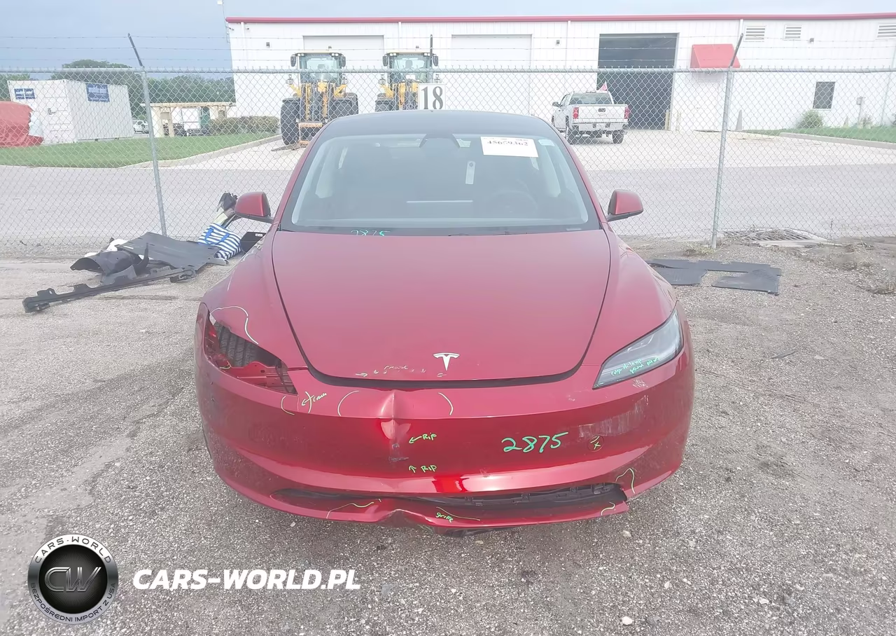 2025 Tesla Model 3 VIN:5YJ3E1EA1SF040405 - 11