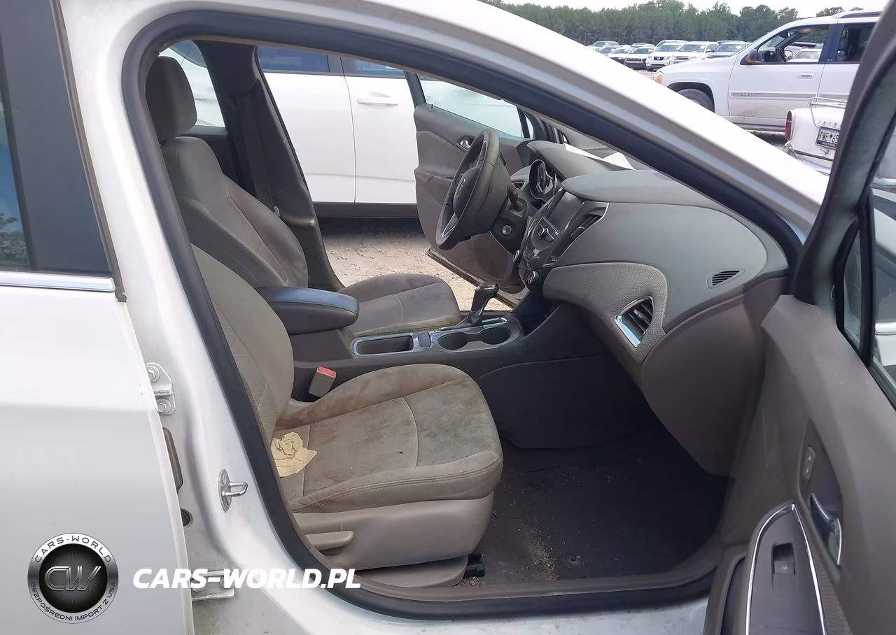 2016 Chevrolet Cruze Lt Auto VIN:1G1BE5SM8G7298301 - 5