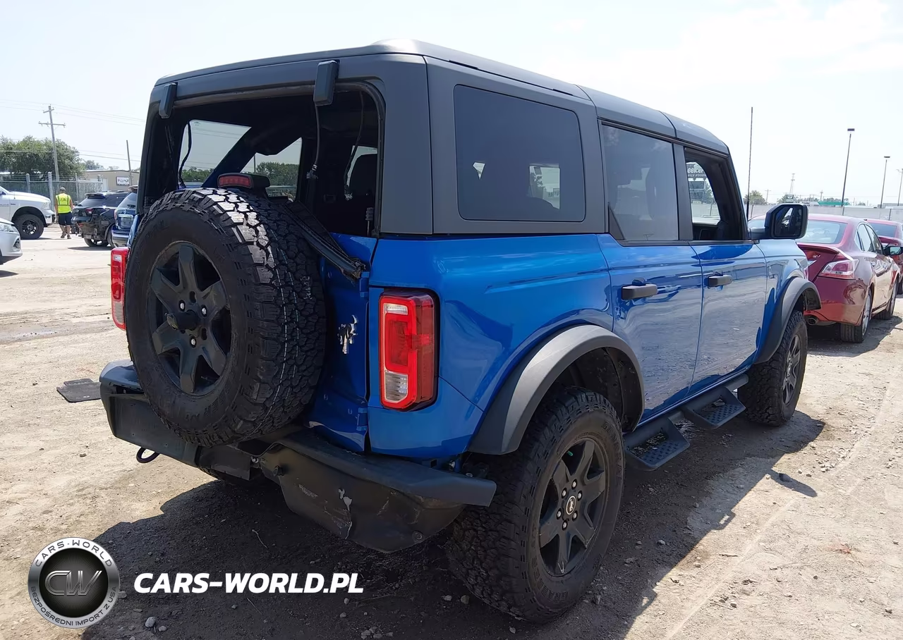 2024 Ford Bronco Black Diamond VIN:1FMEE1BP6RLA23426 - 4