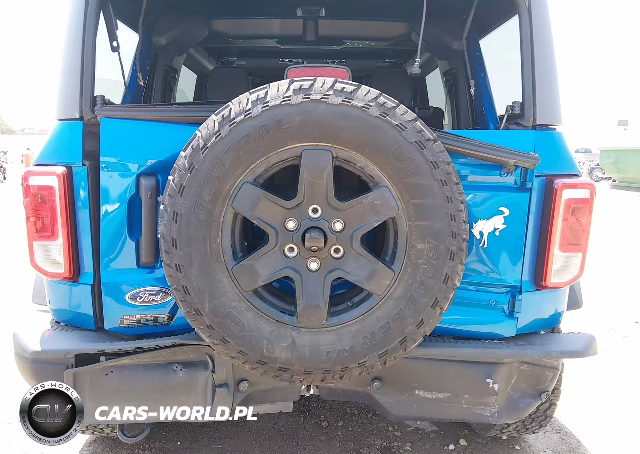 2024 Ford Bronco Black Diamond VIN:1FMEE1BP6RLA23426 - 6