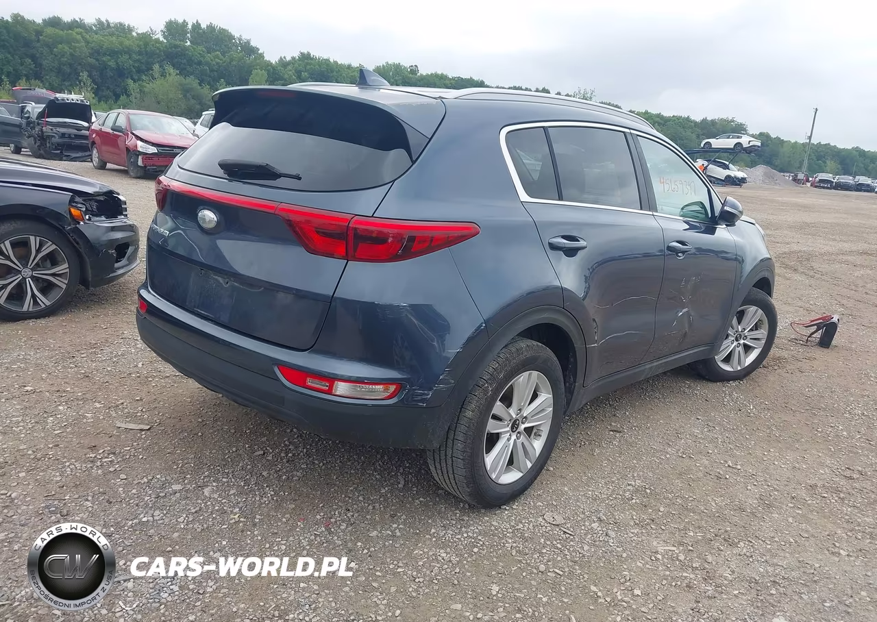 2018 Kia Sportage Lx VIN:KNDPM3AC3J7354049 - 4