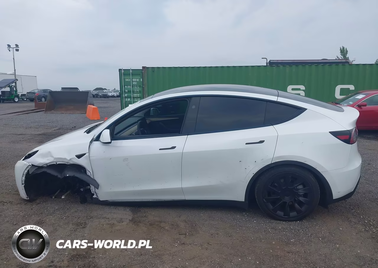 2023 Tesla Model Y Awd-Long Range Dual Motor All-Wheel Drive VIN:7SAYGDEE5PF850618 - 14
