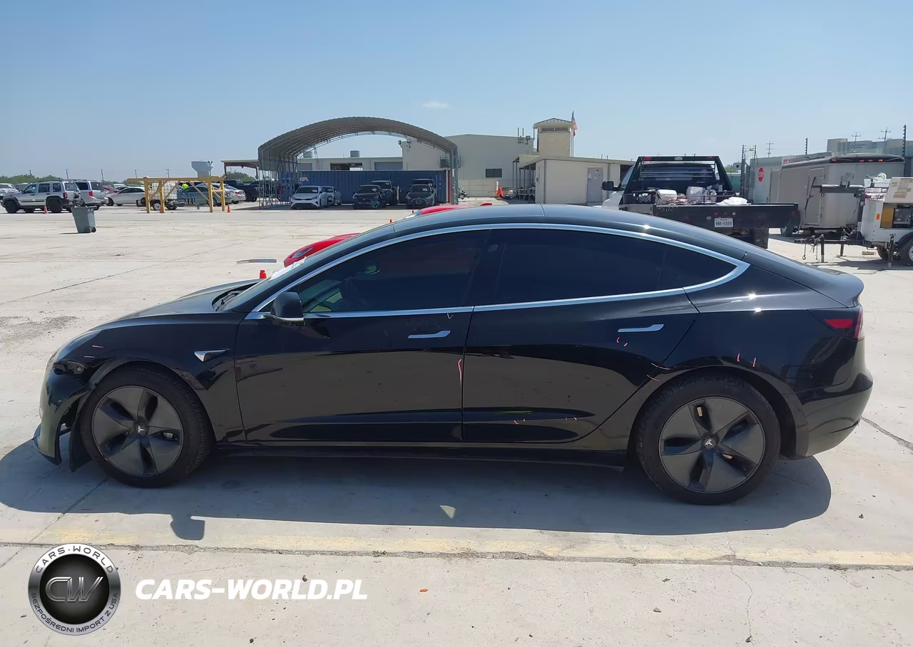 2018 Tesla Model 3 Long Range-Mid Range VIN:5YJ3E1EA2JF044946 - 15