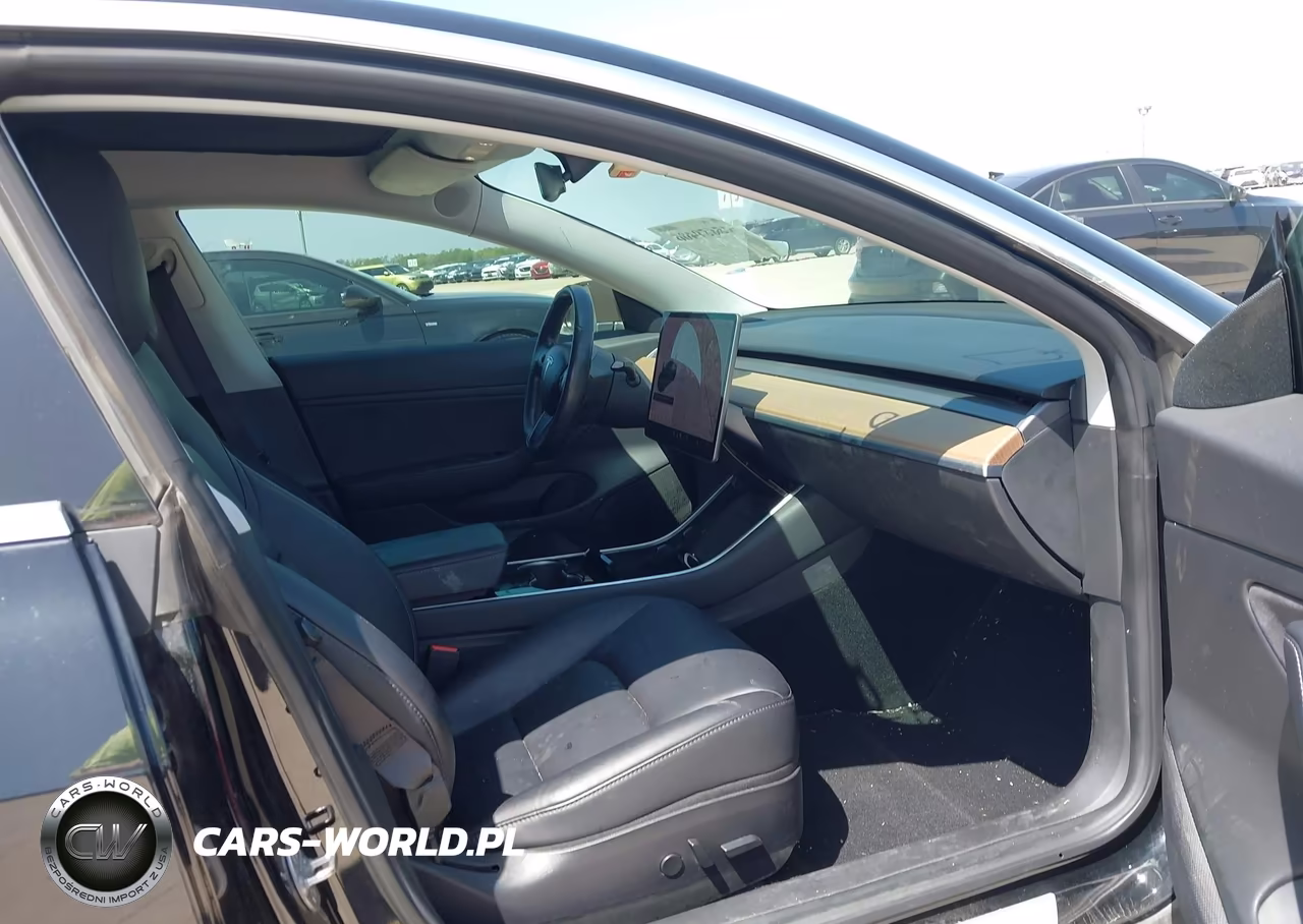 2018 Tesla Model 3 Long Range-Mid Range VIN:5YJ3E1EA2JF044946 - 5