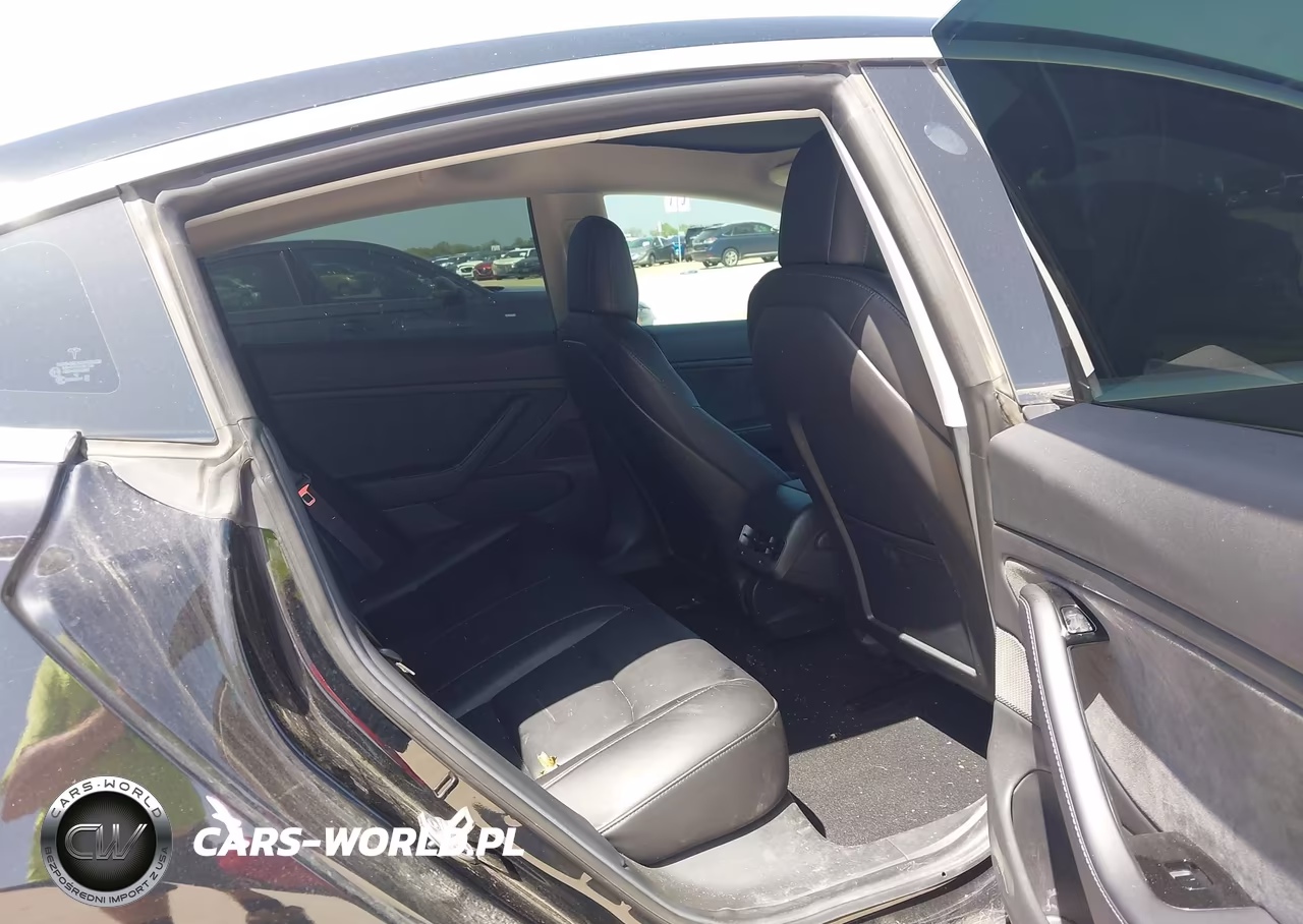 2018 Tesla Model 3 Long Range-Mid Range VIN:5YJ3E1EA2JF044946 - 8