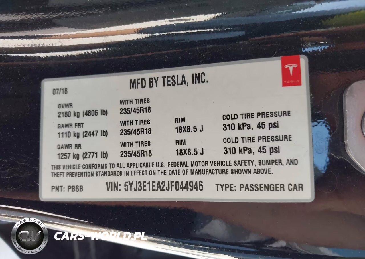 2018 Tesla Model 3 Long Range-Mid Range VIN:5YJ3E1EA2JF044946 - 9