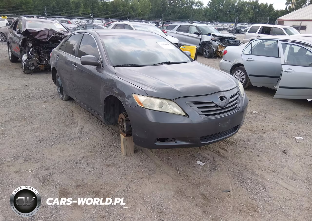 2007 Toyota Camry Le – zdjęcie 1 z 16