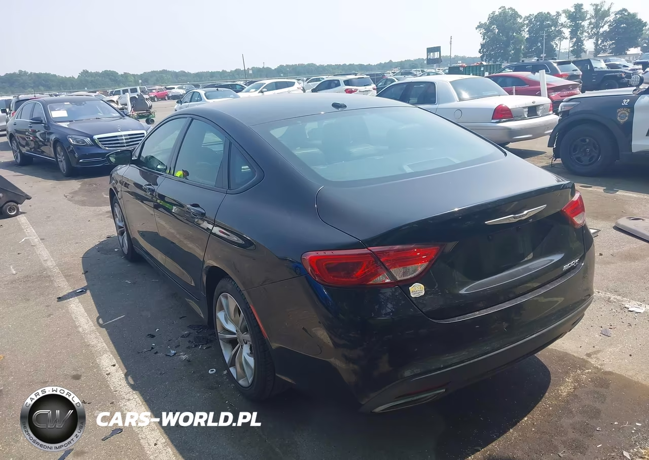 2016 Chrysler 200 S VIN:1C3CCCBG9GN111289 - 3