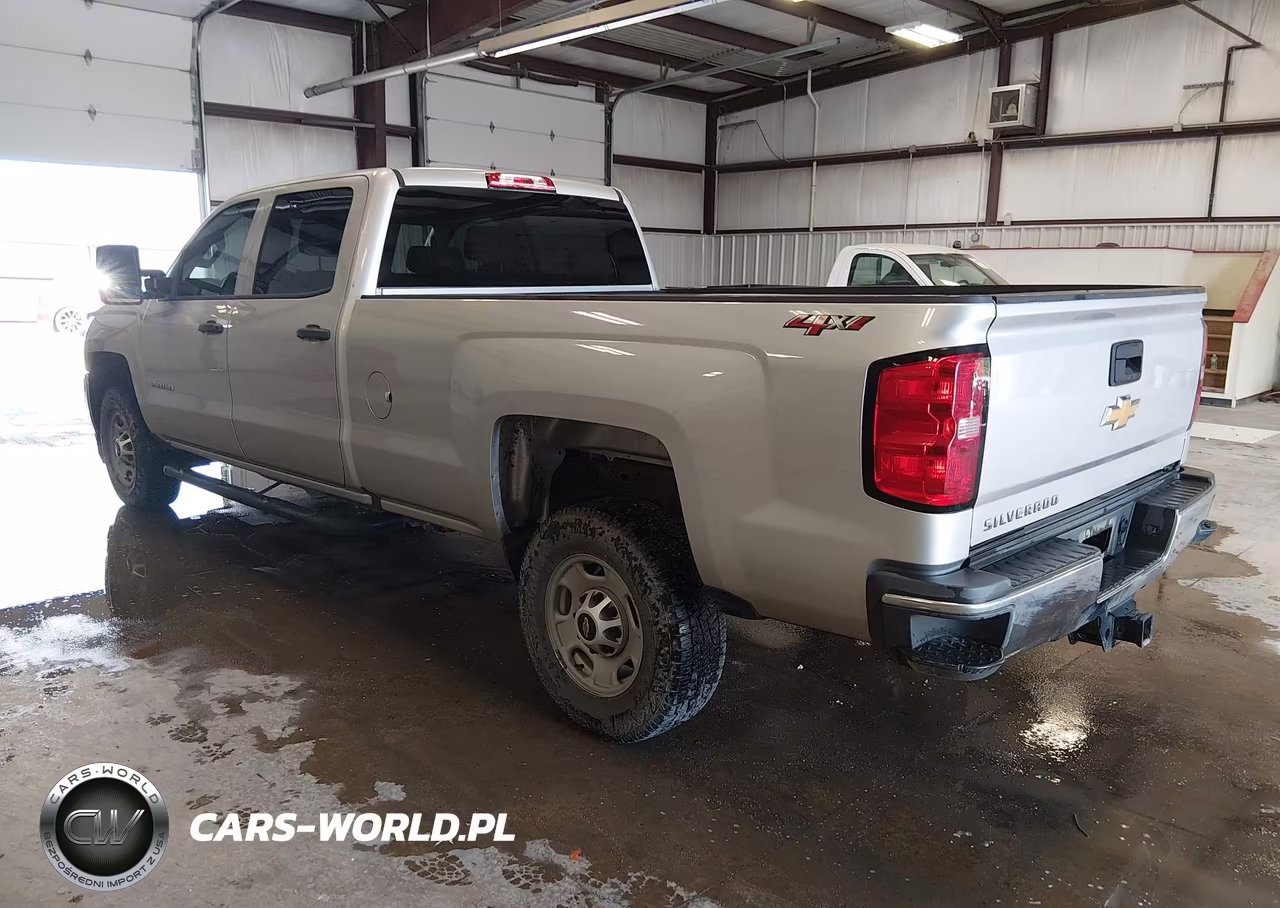 2018 Chevrolet Silverado 2500Hd Wt VIN:1GC1KUEG4JF238895 - 3