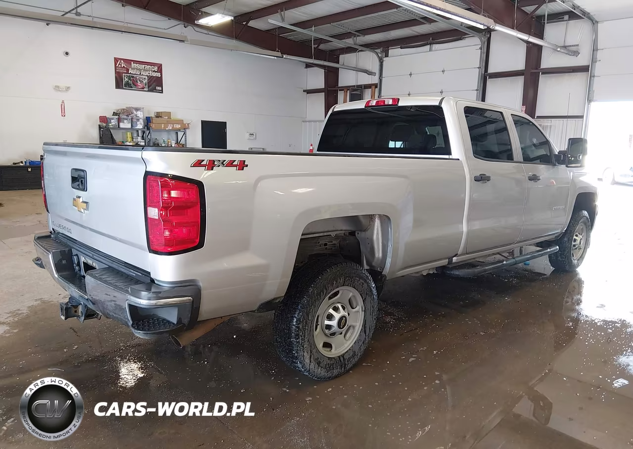 2018 Chevrolet Silverado 2500Hd Wt VIN:1GC1KUEG4JF238895 - 4