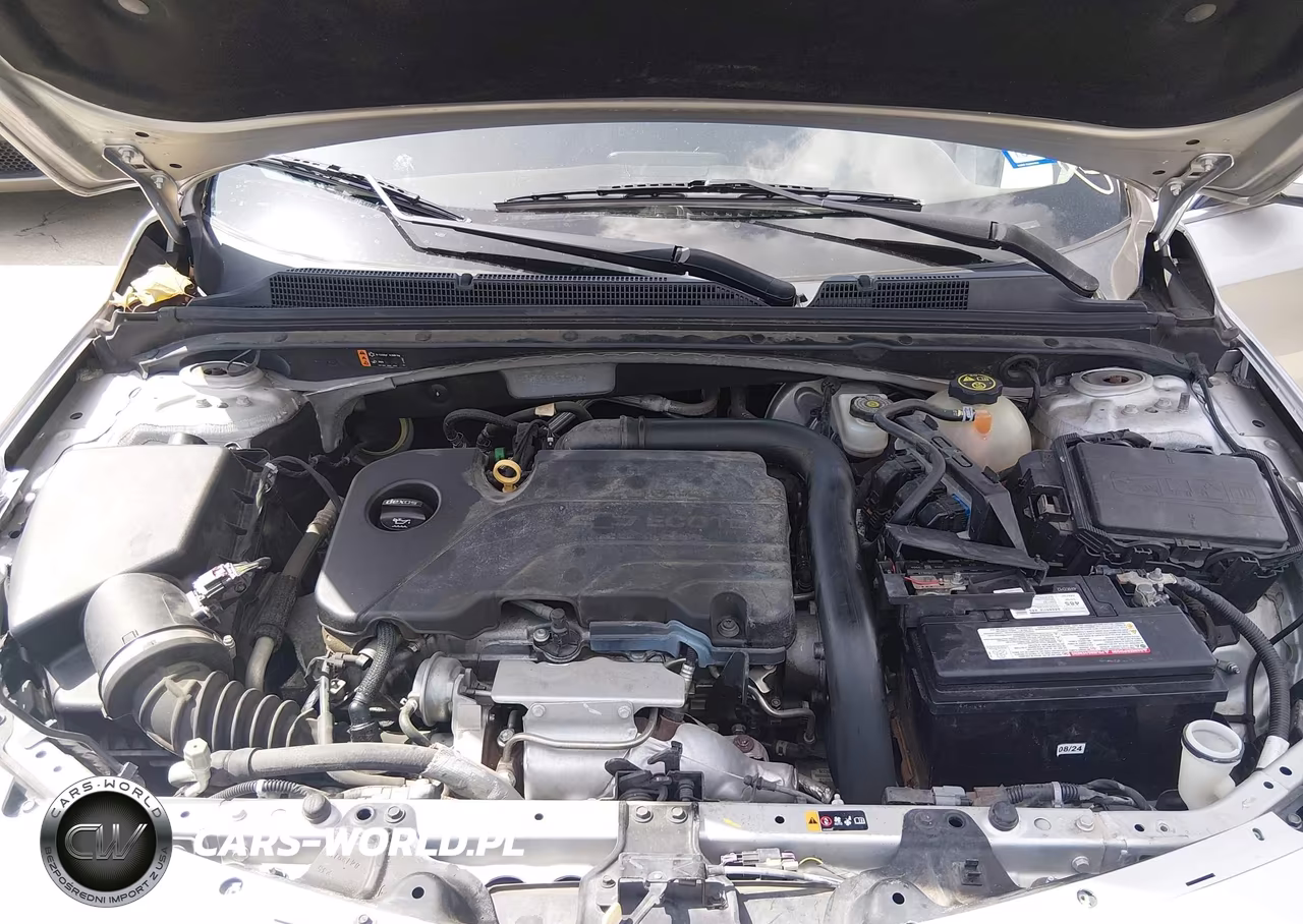 2018 Chevrolet Malibu Lt VIN:1G1ZD5ST3JF148960 - 10